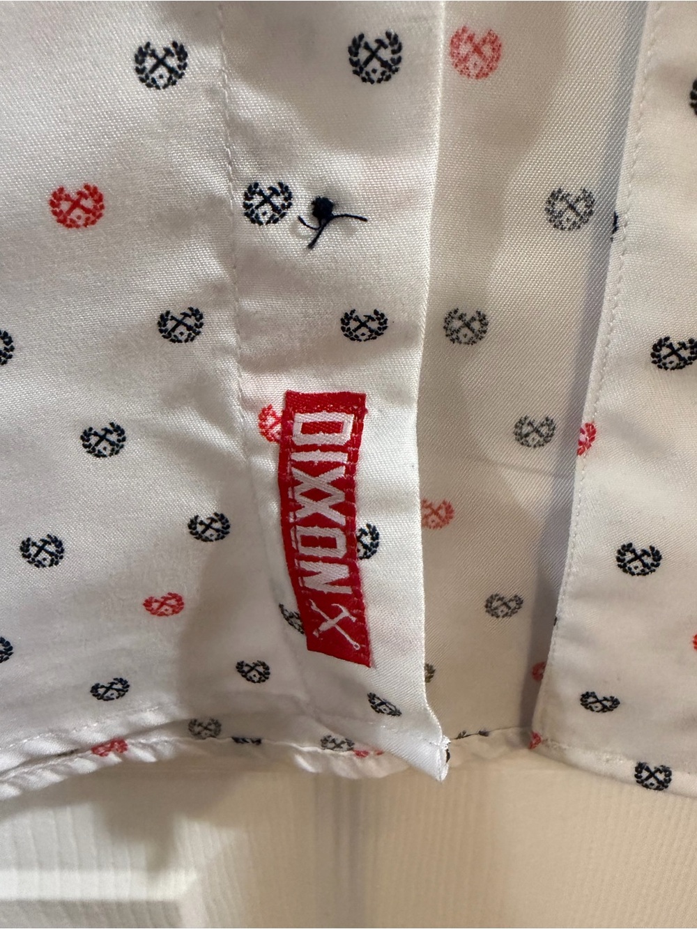 DIXXON White Short-Sleeve Button-Down Shirt with Red & Navy Design Print - Picture 2 of 5